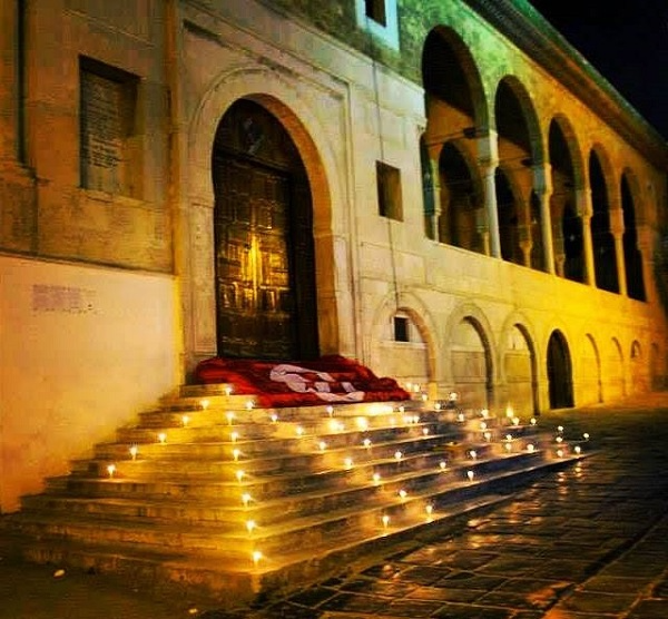 L'UAHT organise un tour à la médina de Tunis pour sensibiliser les jeunes  sur la richesse du patrimoine tunisien